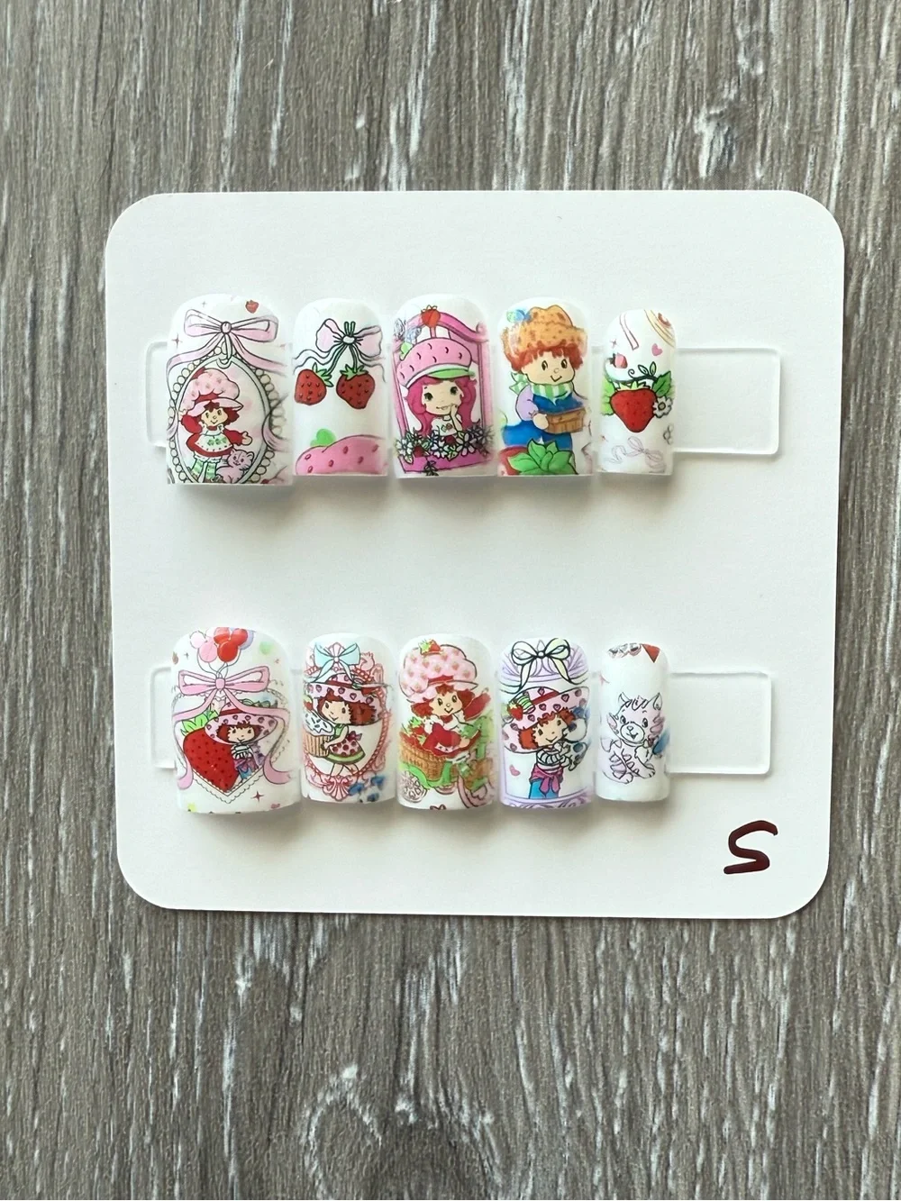 Cute White Strawberry Character Press-On Nails Baby Duck